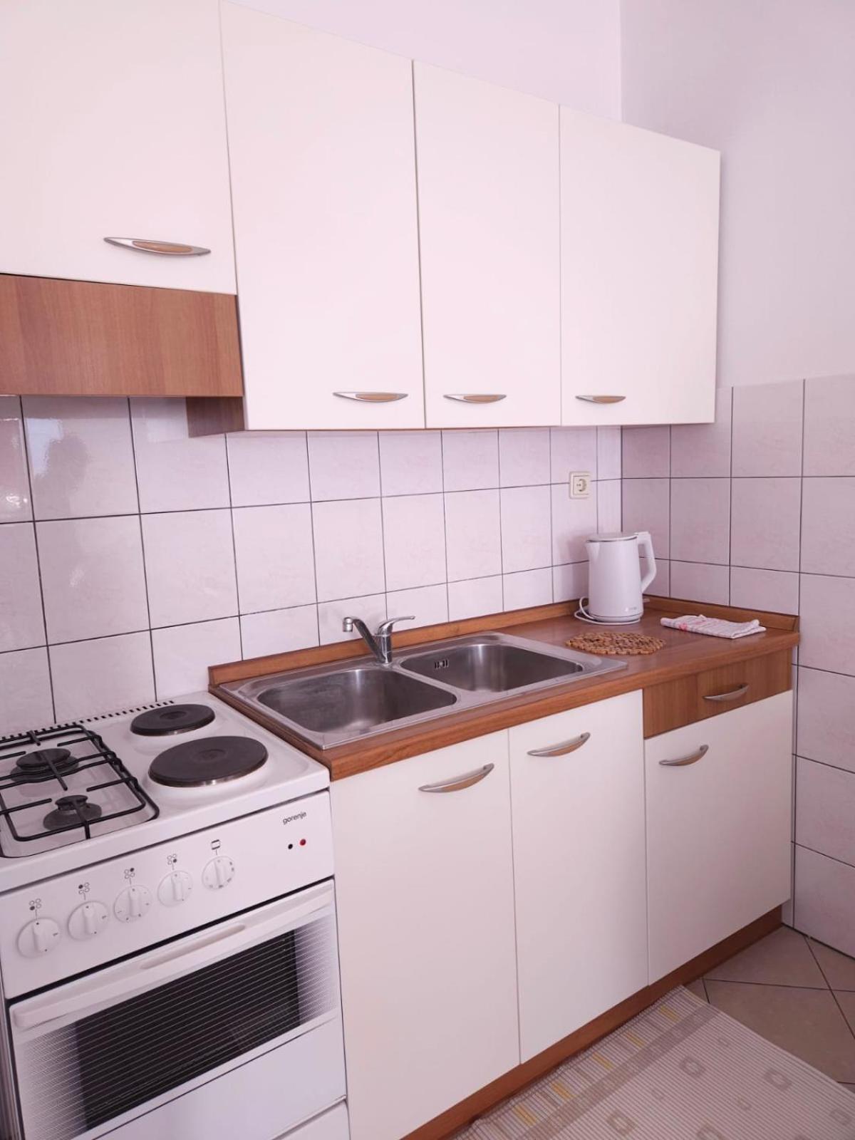 Lorena Apartments In Pula Extérieur photo
