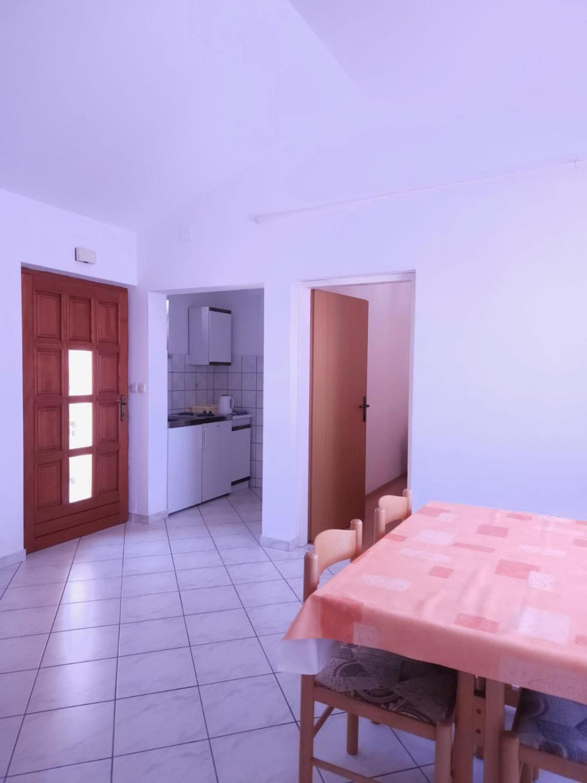 Lorena Apartments In Pula Extérieur photo